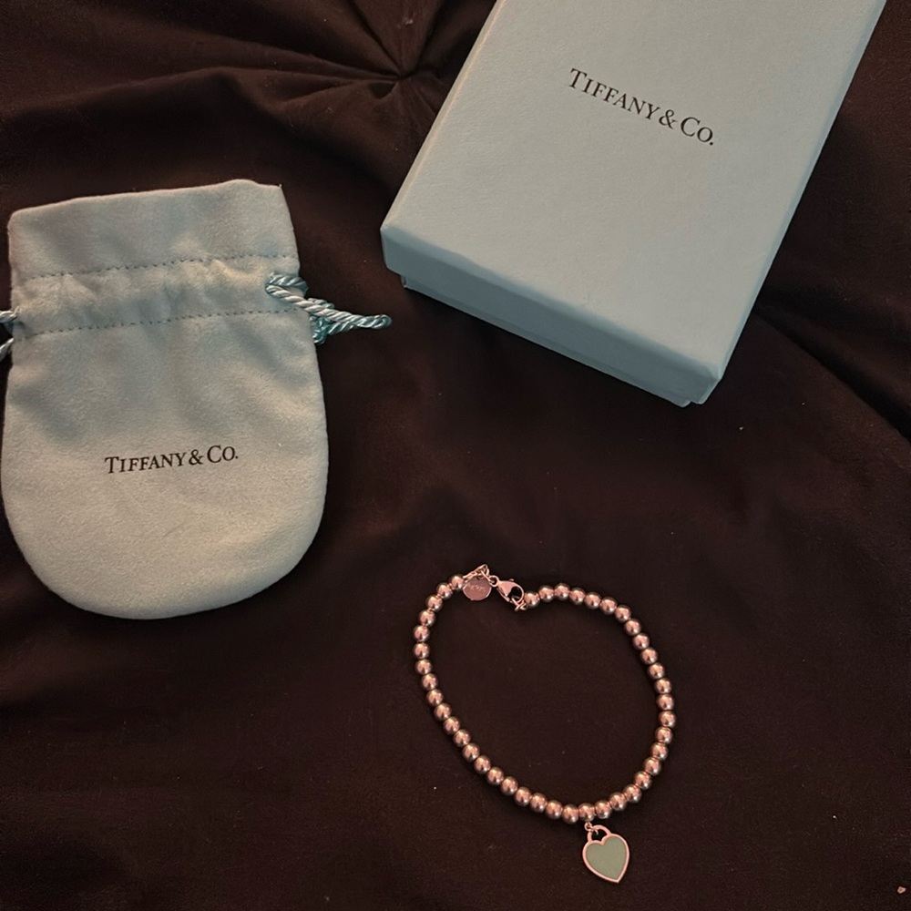 AUTHENTIC Tiffany & co beaded silver bracelet in good condition size 6.5in